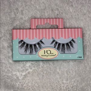 House of lashes